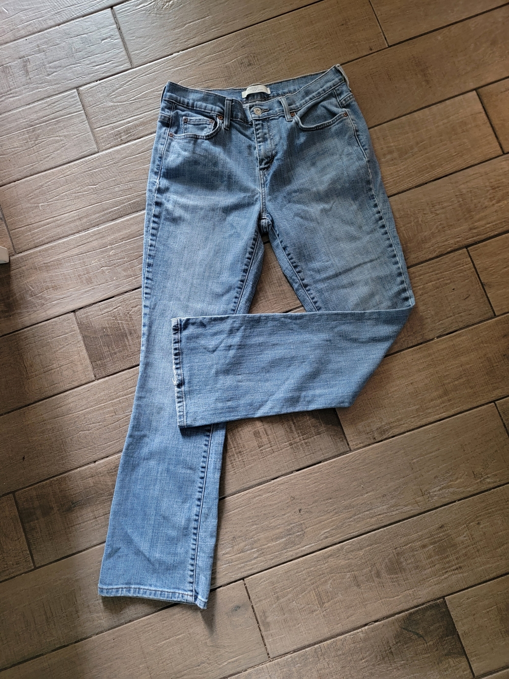 Levi's Women's Boot Cut Jeans in Light Blue Denim